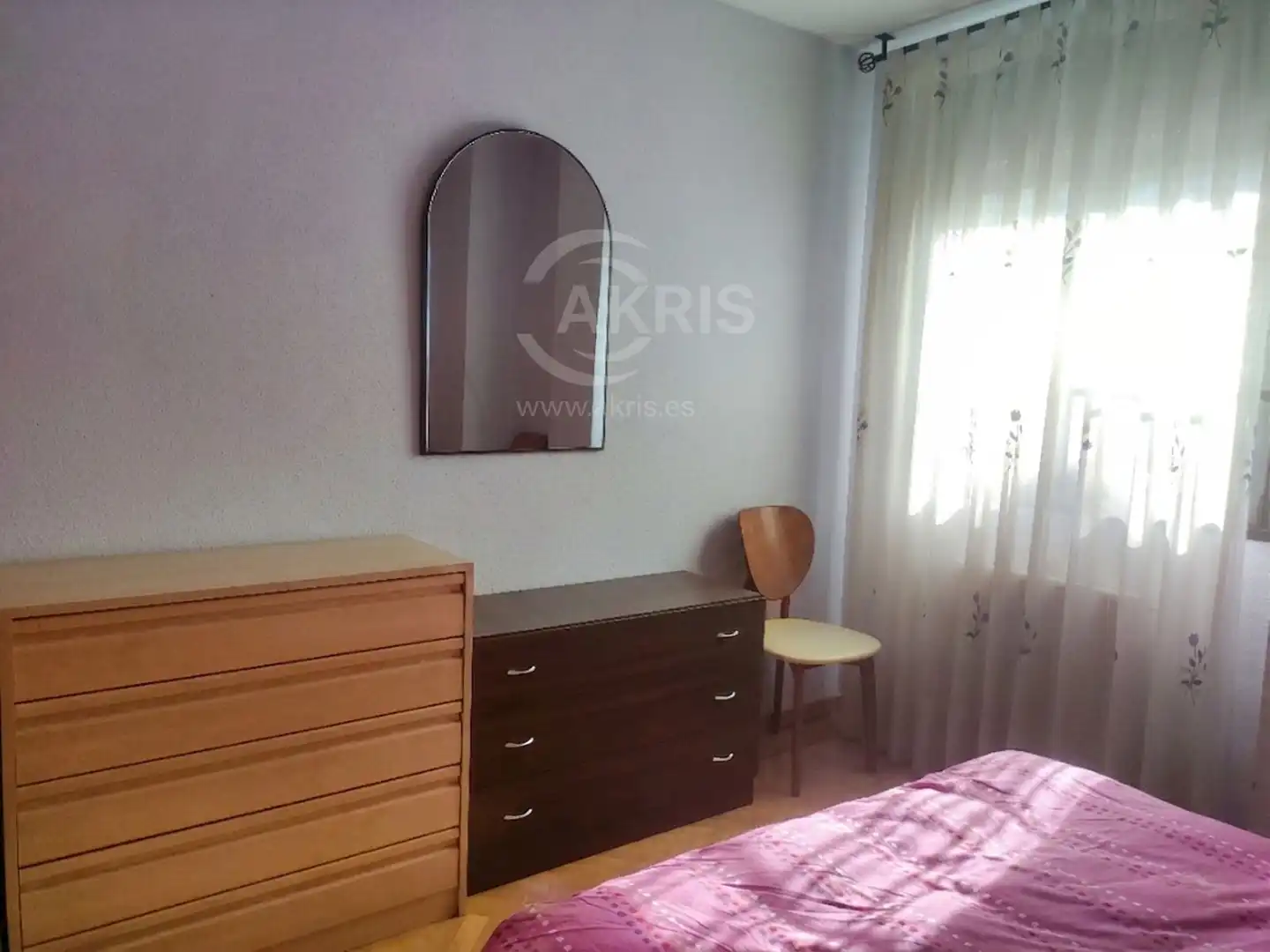 Bedroom of Flat for rent in Toledo  with Air Conditioner, Heating and Furnished