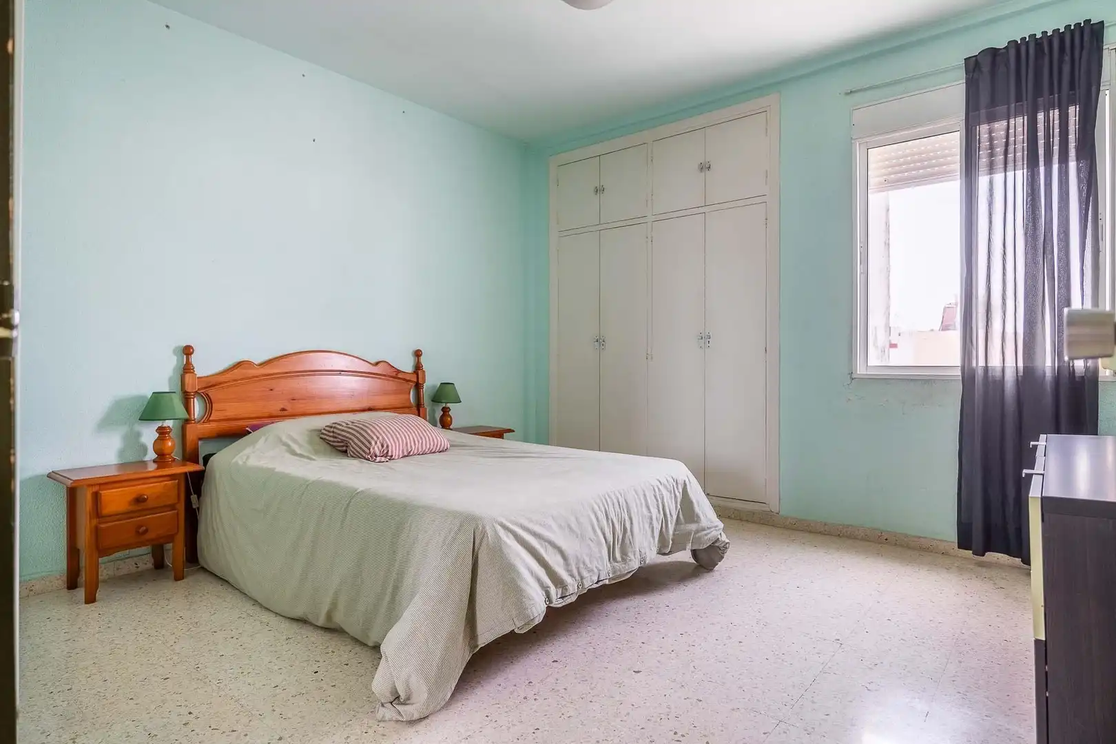 Bedroom of Flat for sale in Dos Hermanas  with Air Conditioner, Terrace and Furnished