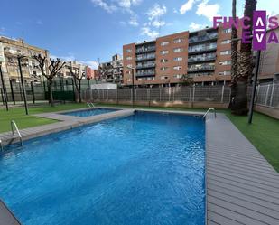 Swimming pool of Attic for sale in  Barcelona Capital  with Air Conditioner, Heating and Parquet flooring