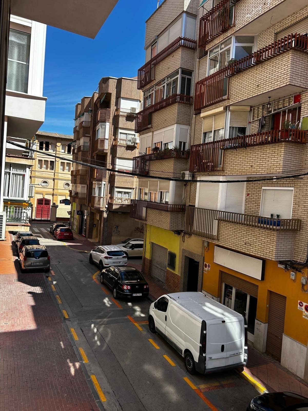 Vista exterior de Pis en venda en  Murcia Capital amb Traster i Balcó