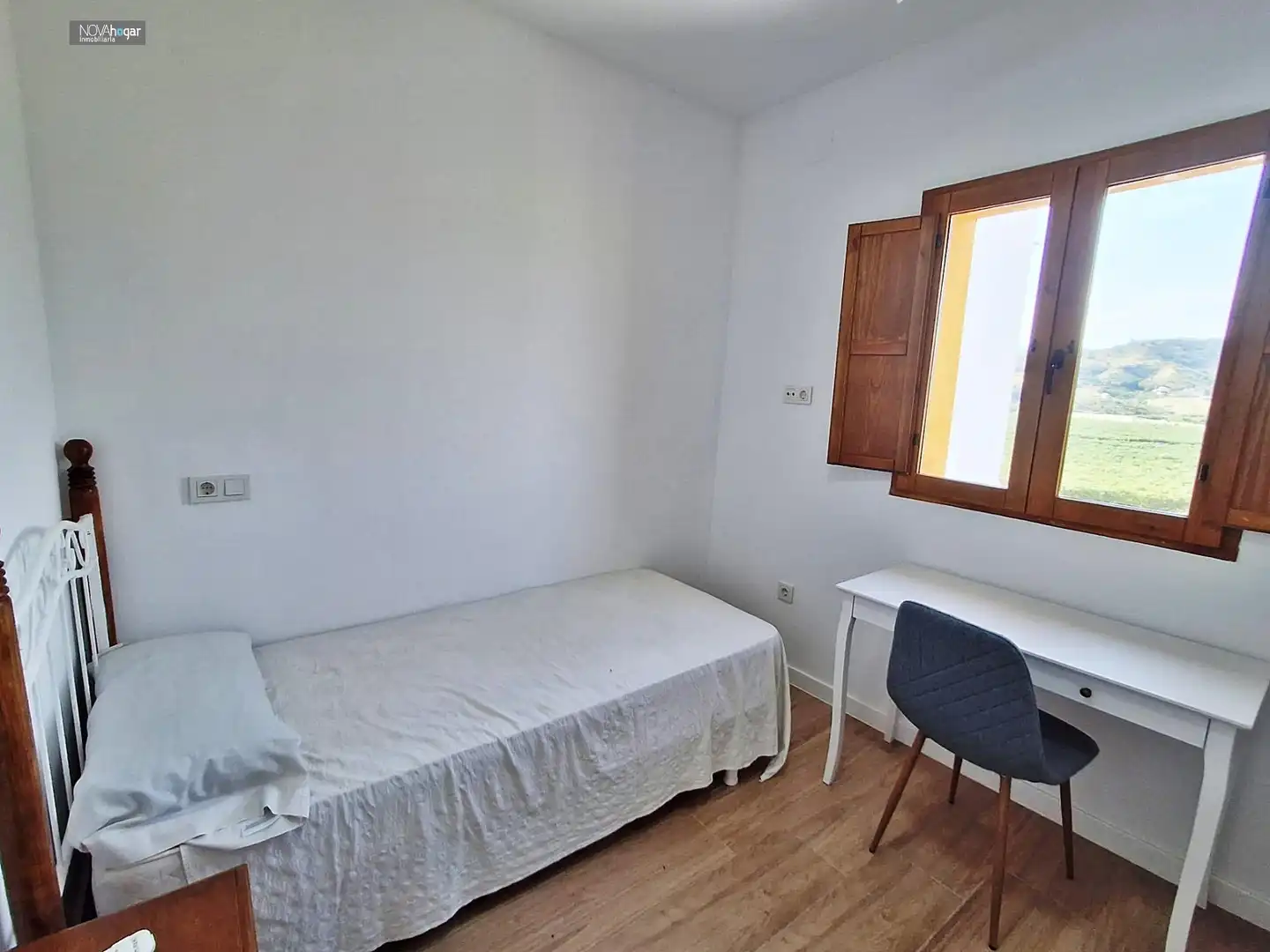 Schlafzimmer von Wohnung zur Miete in Málaga mit Klimaanlage, Heizung und Möbliert