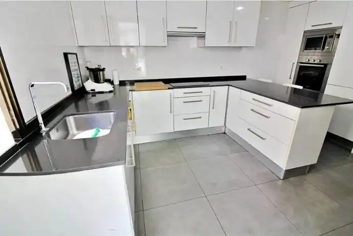 Cuina de Pis en venda en Vila-real amb Aire condicionat i Balcó