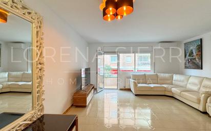 Living room of House or chalet for sale in Viladecans  with Air Conditioner, Heating and Terrace