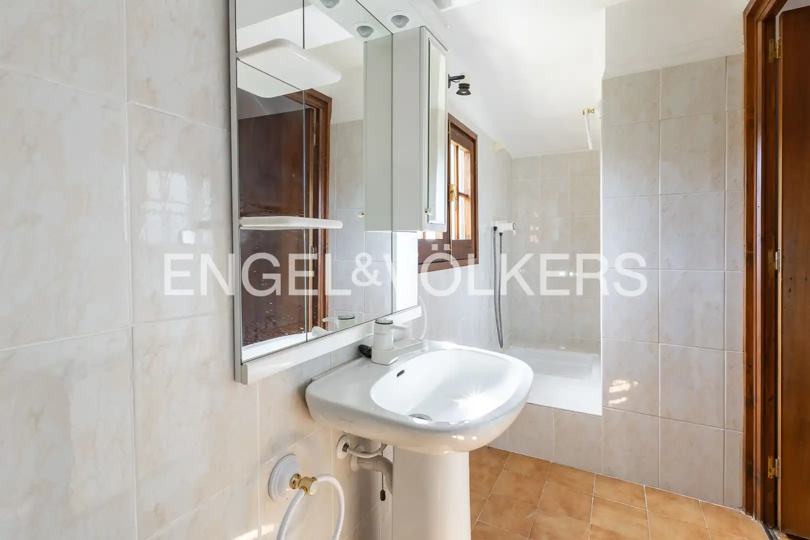 Casa amb terrassa en venda a Sant Cebrià de Vallalta, imagen 49