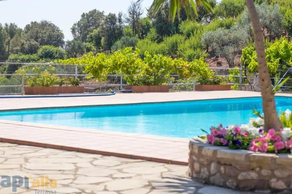 Piscina de Finca rústica en venta en Sentmenat con Piscina