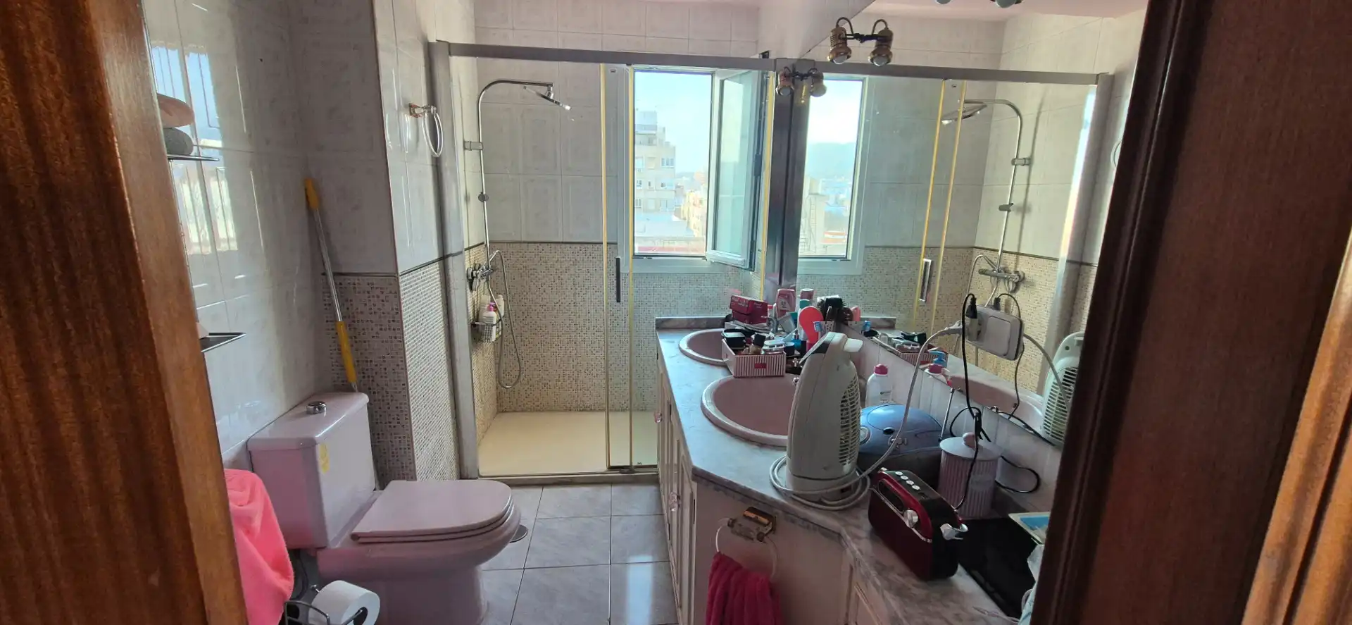Piso en venta en Calle Hermanos Pinzón, Oliveros - Altamira