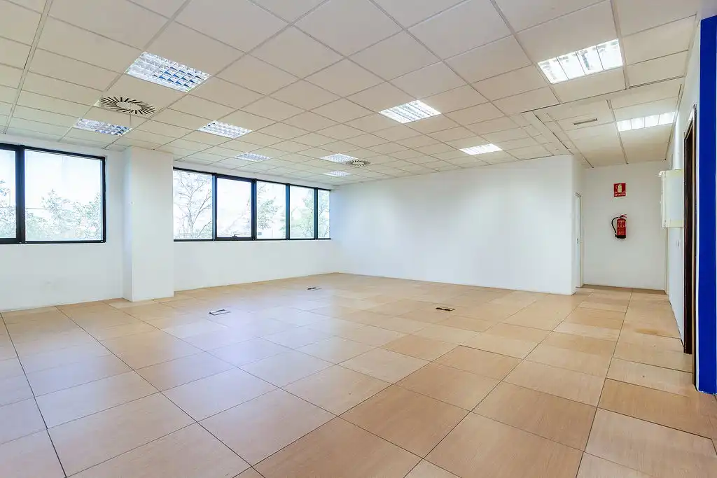 Business premises for sale in Av Vía Láctea, imagen 20