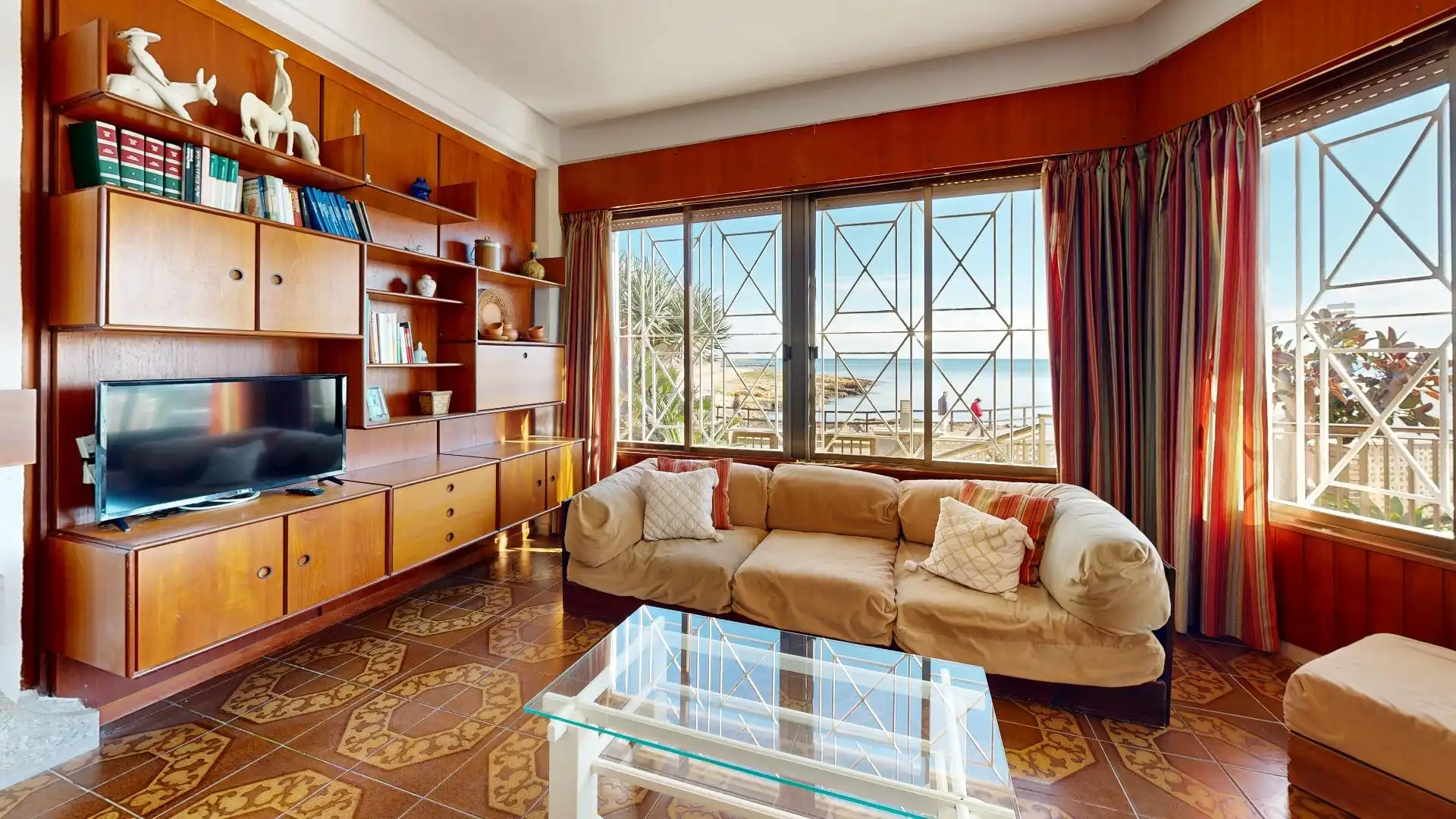 Living room of Houses for rent in Torrevieja  with Air Conditioner, Private garden and Terrace