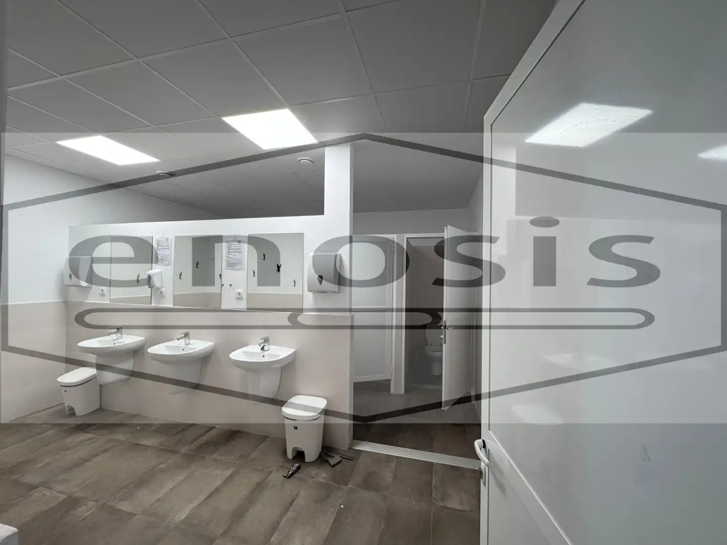 Baño de Nave industrial de alquiler en Torre-Pacheco