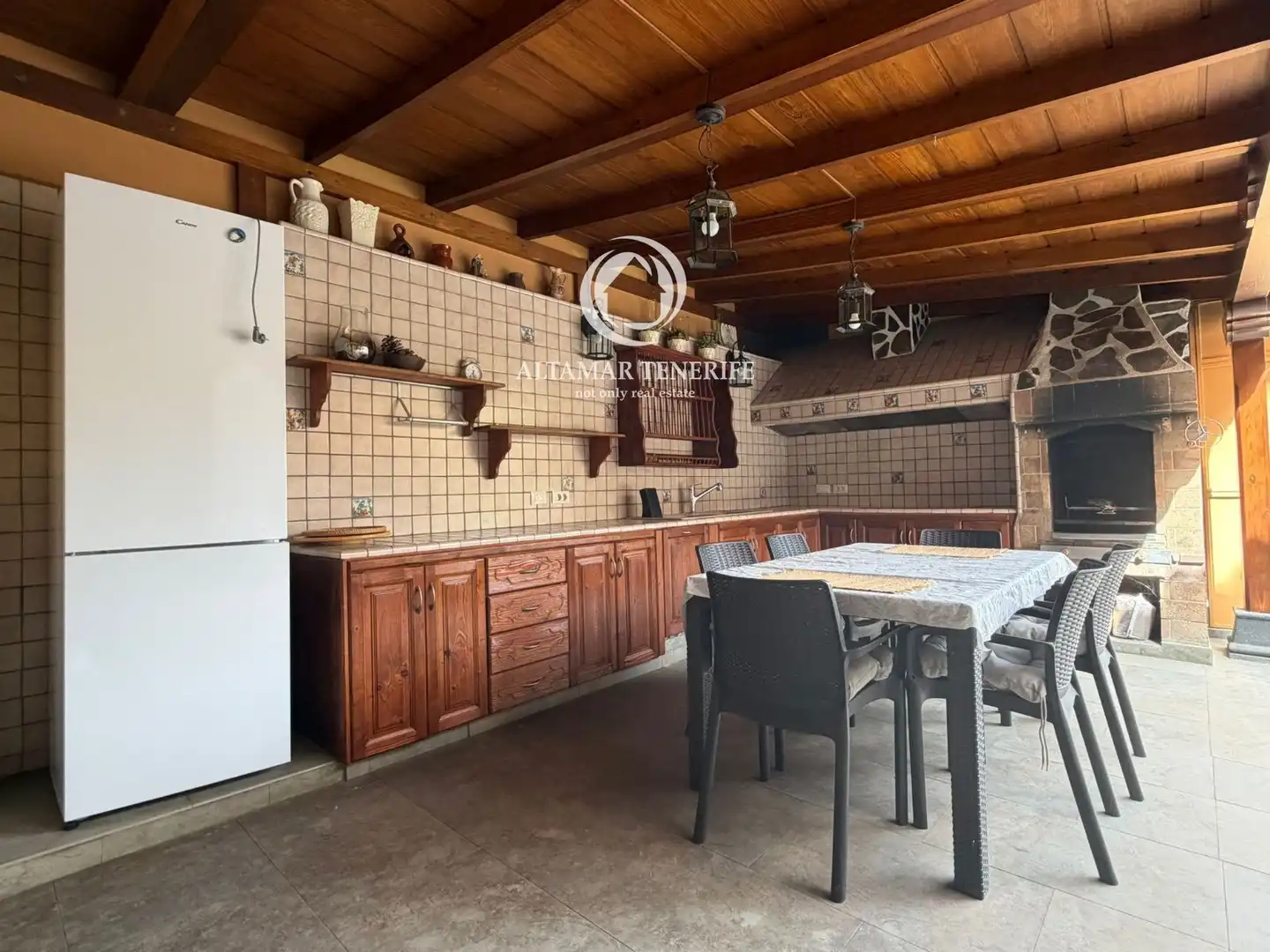 Küche von Einfamilien-Reihenhaus zur Miete in Adeje mit Klimaanlage, Terrasse und Abstellraum