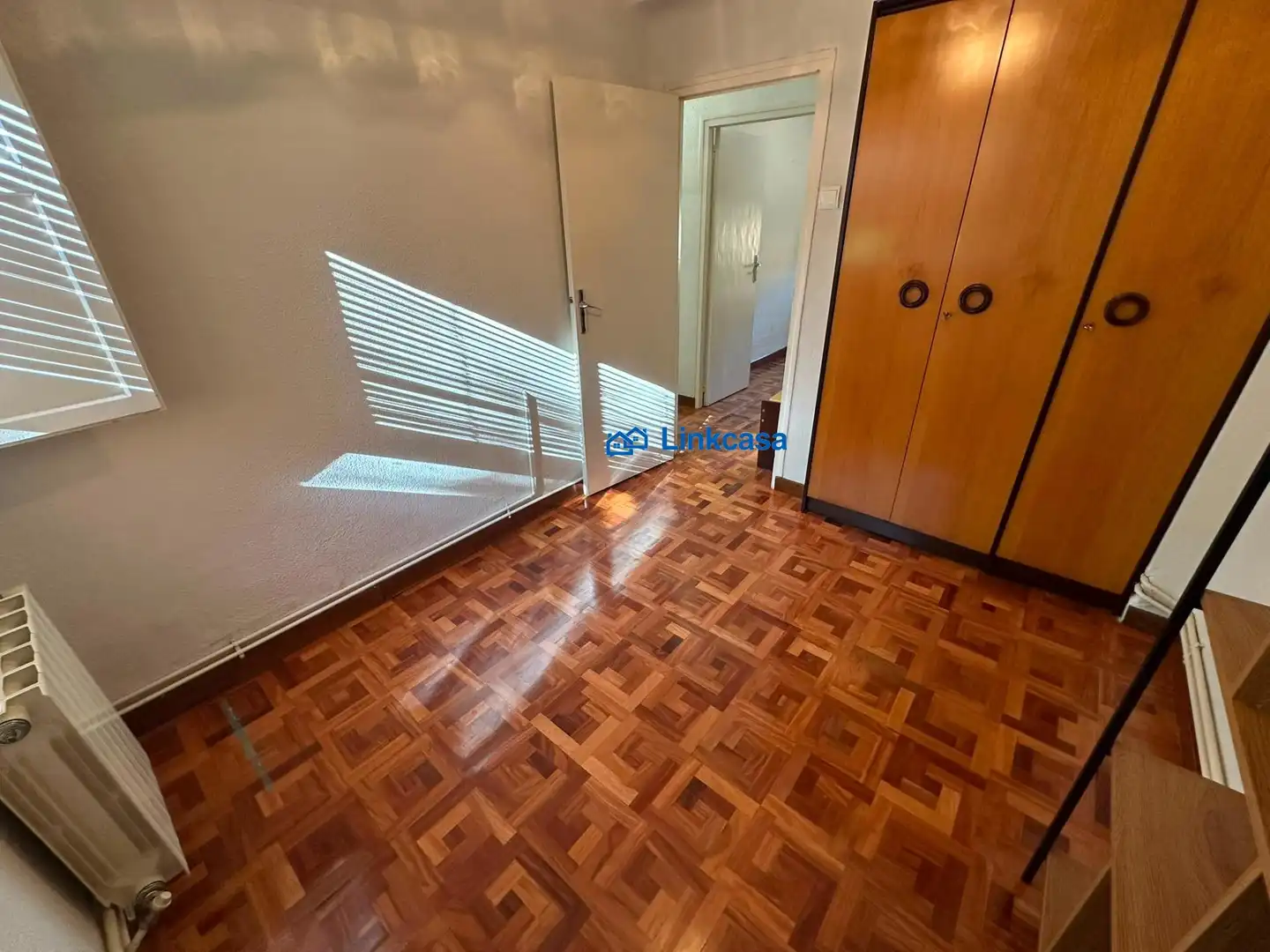 Piso en venta en Madrid con Calefacción, Parquet y Terraza