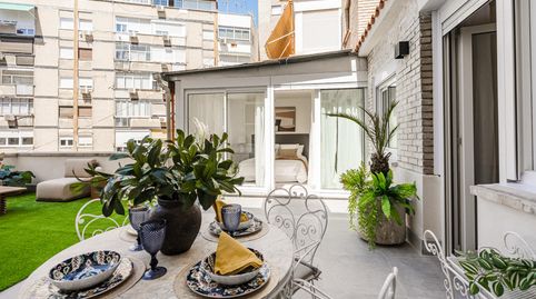 Exclusiva vivienda reformada con dos dormitorios y terraza de 35 m² en el corazón del barrio de Salamanca, immagine 3