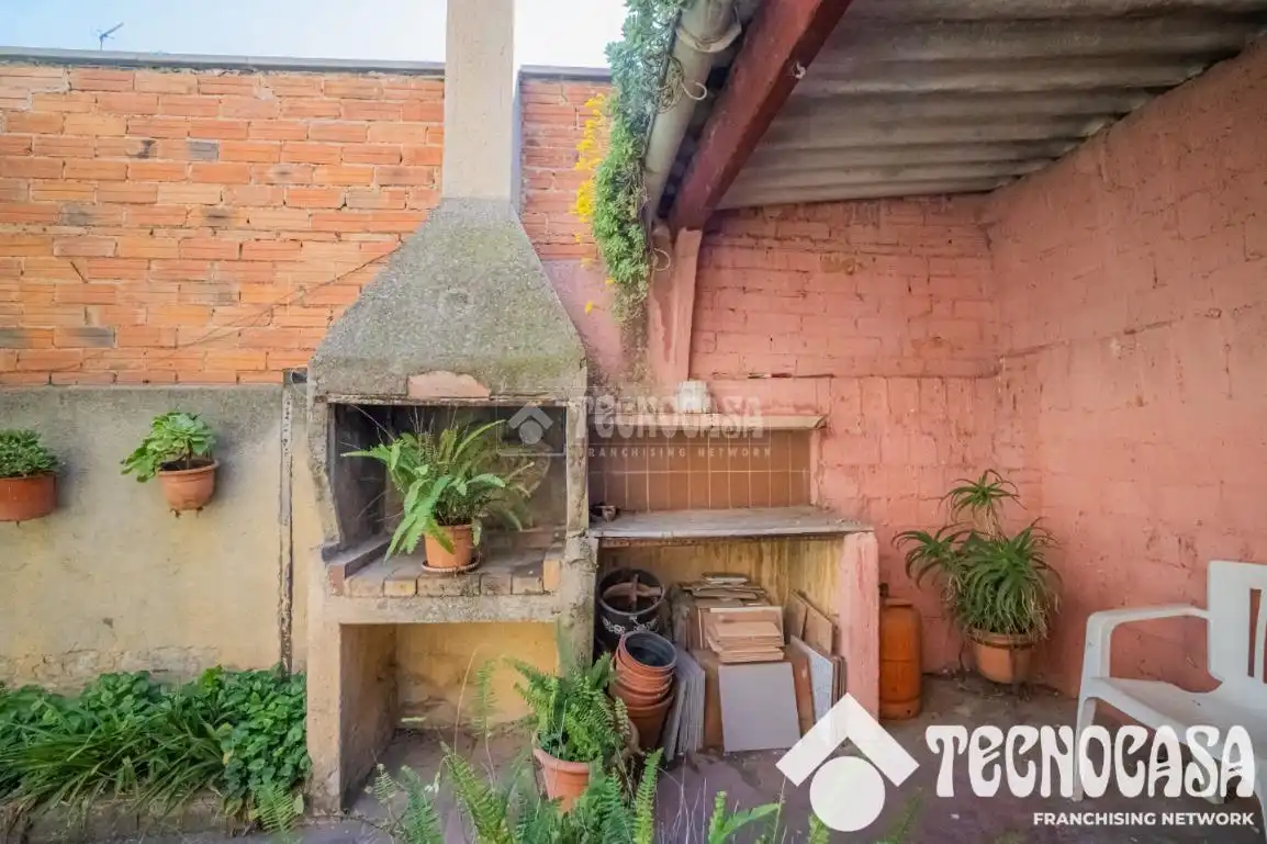 Terrassa de Casa o xalet en venda en Barcelona amb Jardí privat i Terrassa