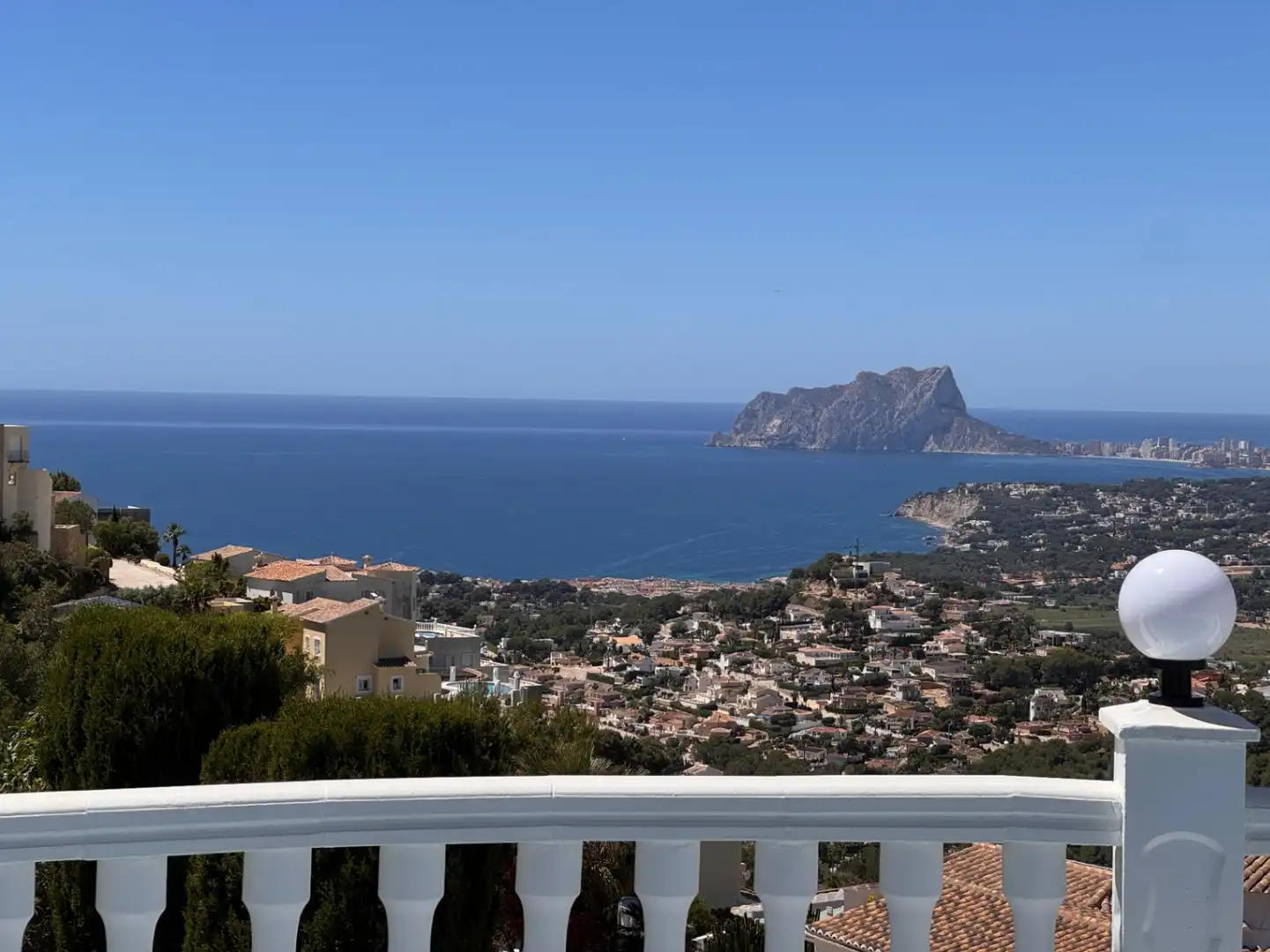 Villa mit Pool zum Verkauf in Cumbre del Sol, imagen 2