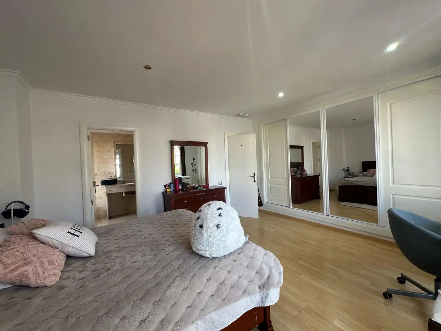 Bedroom of Houses for sale in L'Eliana  with Air Conditioner, Heating and Private garden