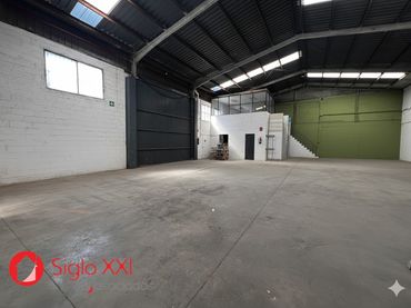 Nave industrielle à vendre à Avenida Alemania-Italia