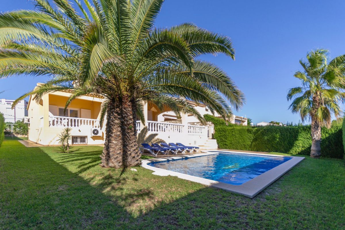 Jardí de Casa o xalet en venda en L'Ametlla de Mar  amb Aire condicionat, Calefacció i Jardí privat