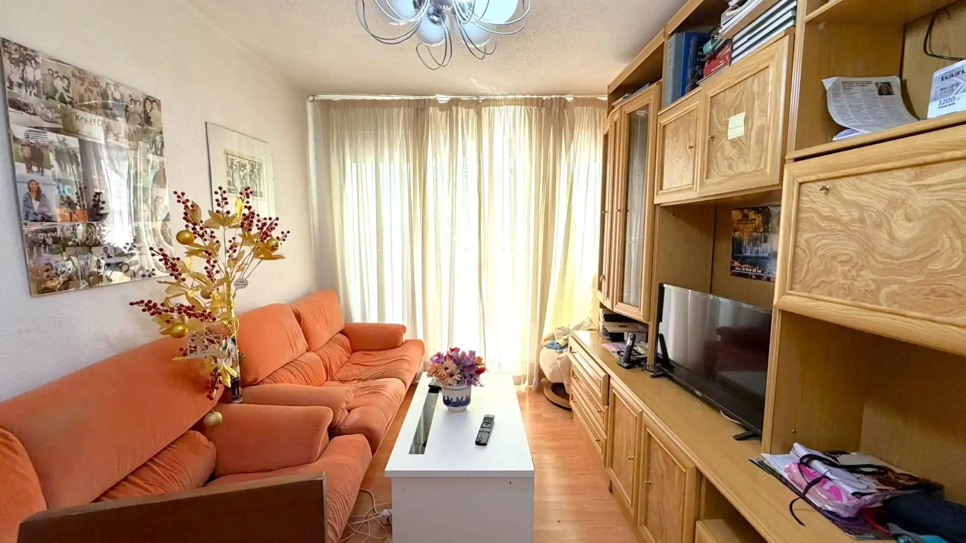 Sala de estar de Piso en venta en Torrejón de Ardoz con Calefacción y Terraza