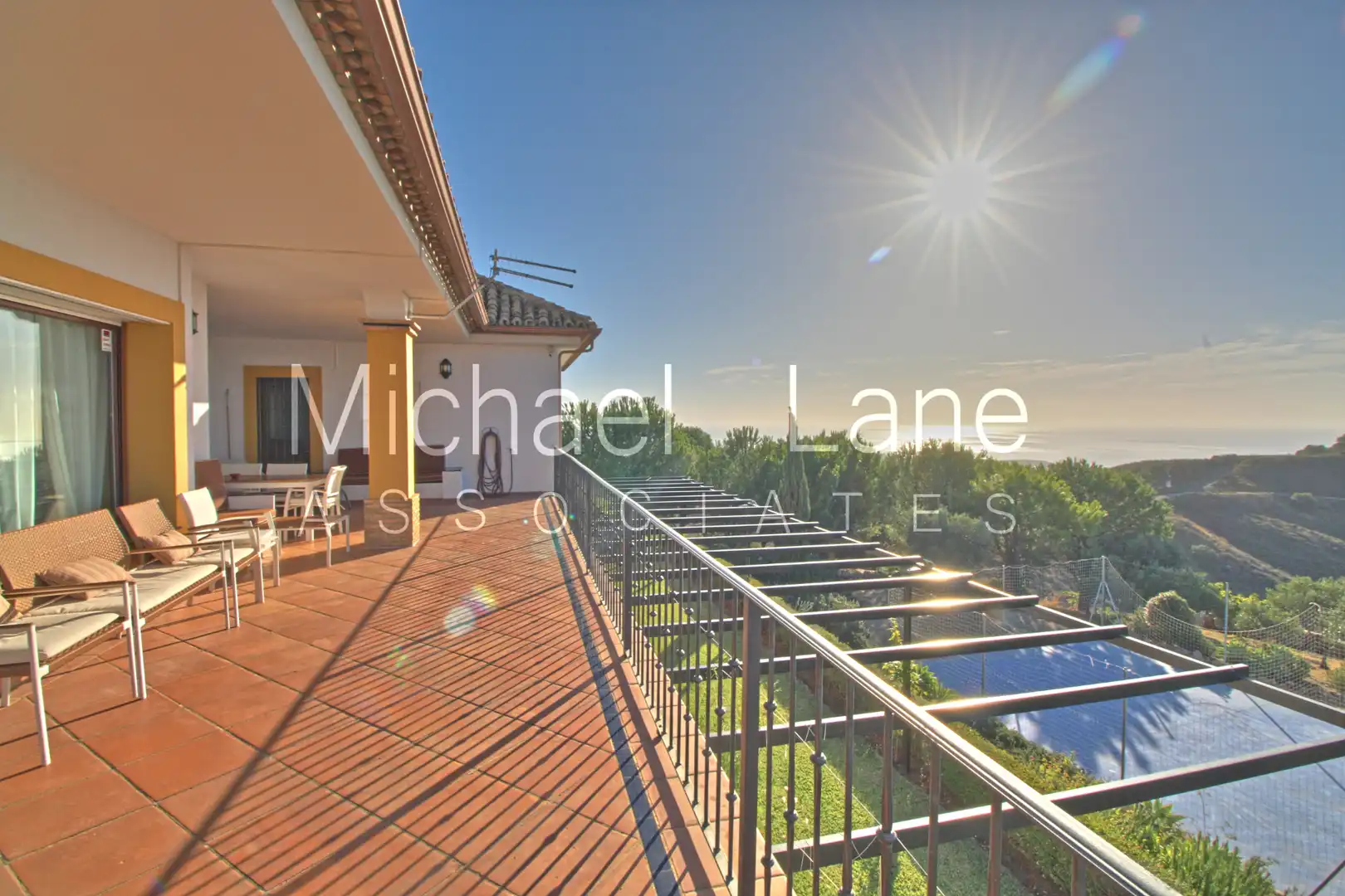 Casa o chalet en venta en Sierra de Estepona - Avda. de Andalucía