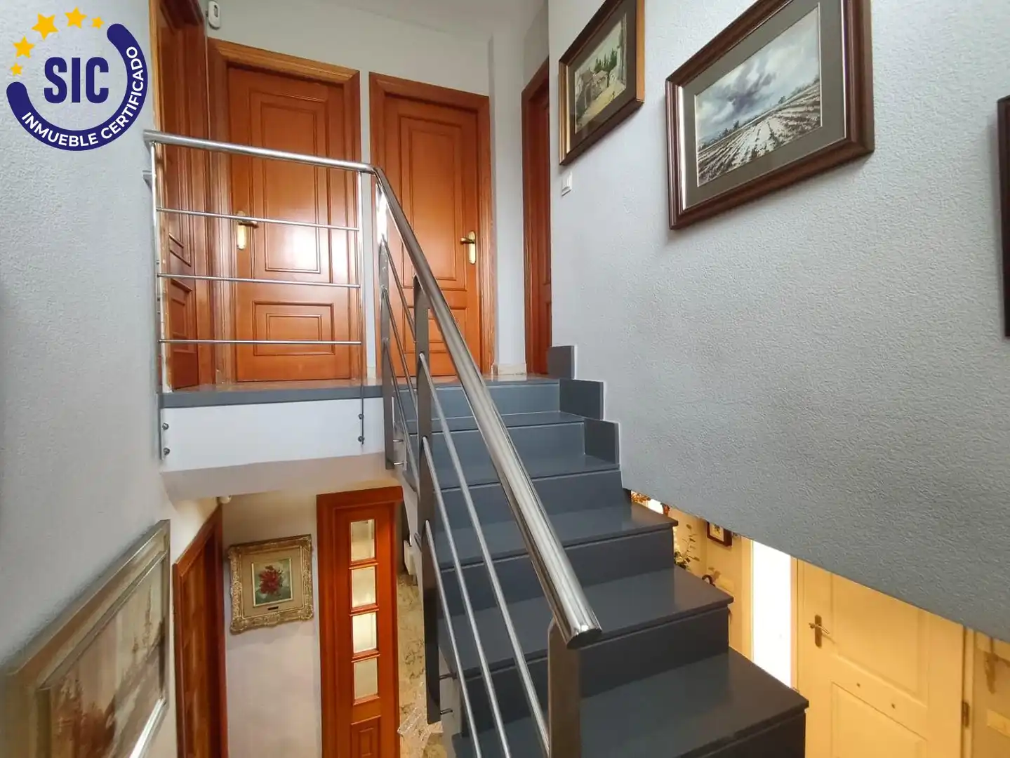 Houses for sale in Torrent  with Air Conditioner, Heating and Private garden