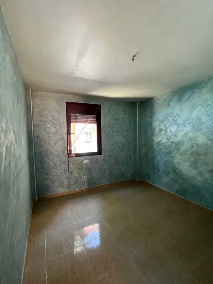 Schlafzimmer von Erdgeschoss zum Verkauf in Tortosa mit Terrasse und Alarm