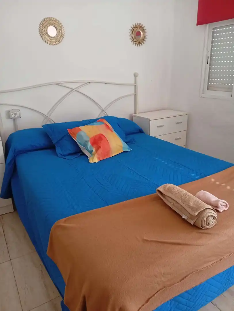 Dormitori de Apartament per a compartir en Jaén amb Aire condicionat, Calefacció i Terrassa