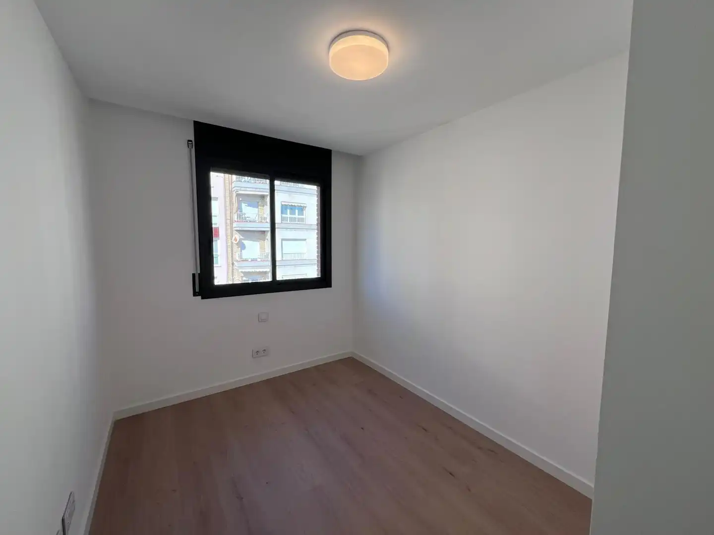 Habitación de Piso en venta en Igualada con Calefacción, Parquet y Terraza