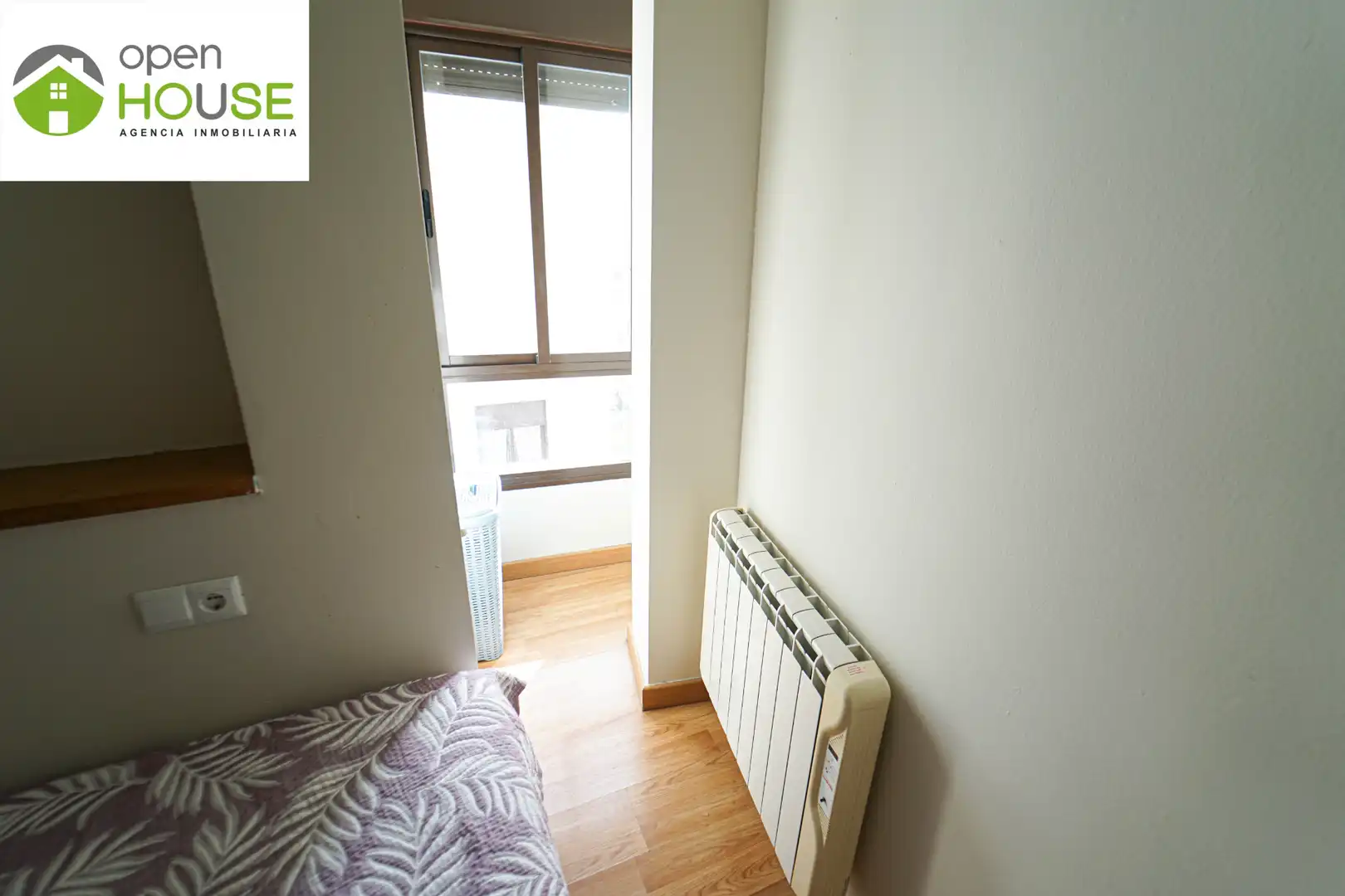 Habitación de Piso en venta en Cájar con Aire acondicionado, Calefacción y Amueblado