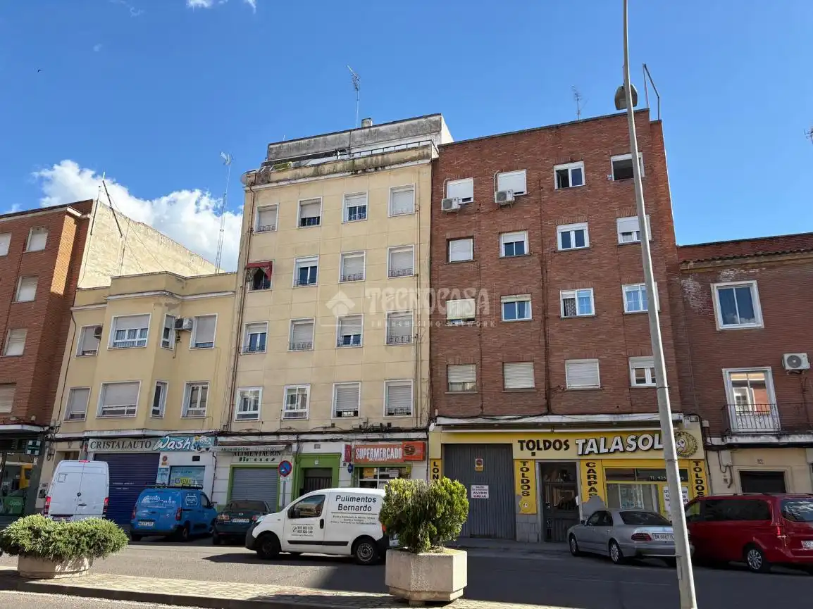 Vista exterior de Piso en venta en Talavera de la Reina con Aire acondicionado y Calefacción