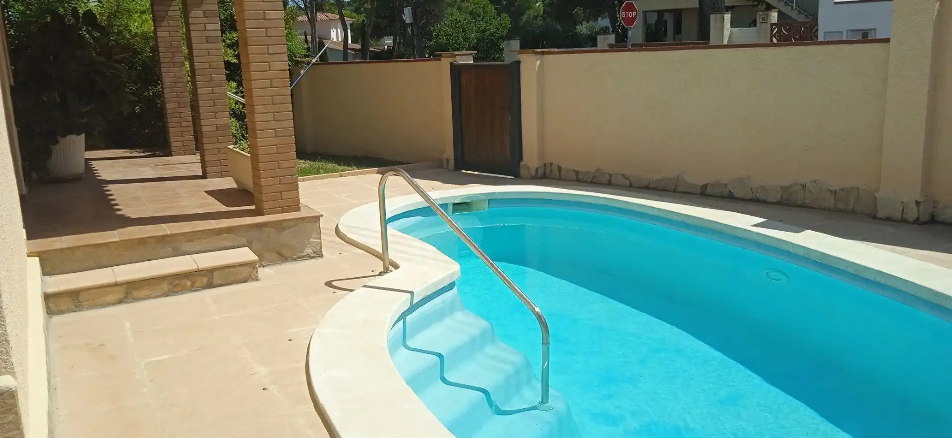 Piscina de Casa o chalet en venta en L'Escala con Calefacción, Terraza y Trastero