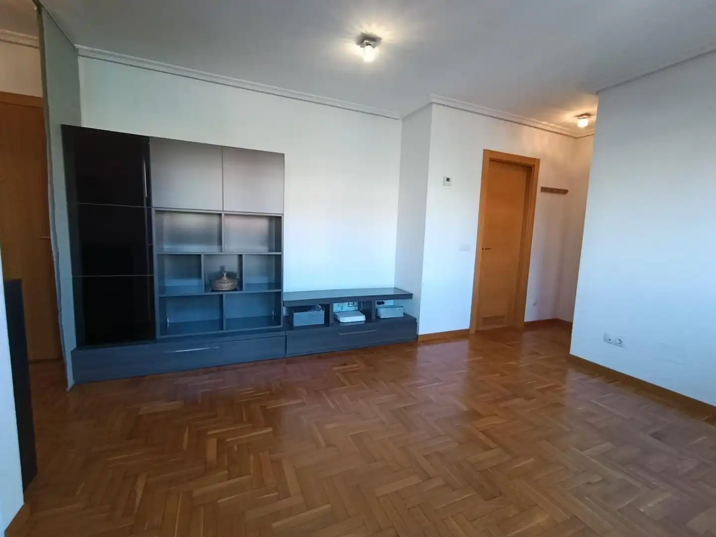 Living room of Apartments for sale in Avilés  with Heating, Parquet flooring and Storage room