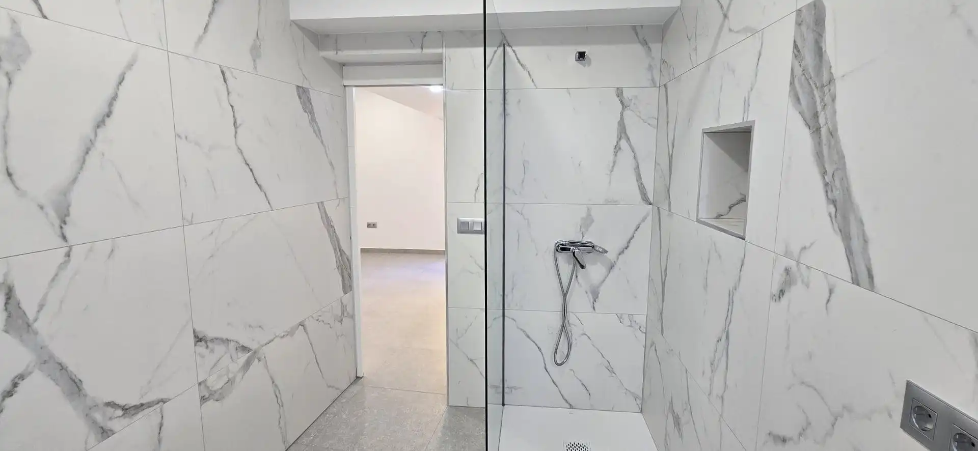 Baño de Piso en venta en Arafo con Terraza y Balcón