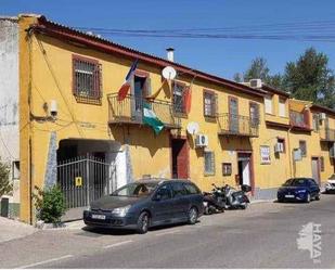 Vista exterior de Pis en venda en  Jaén Capital amb Jardí privat i Traster