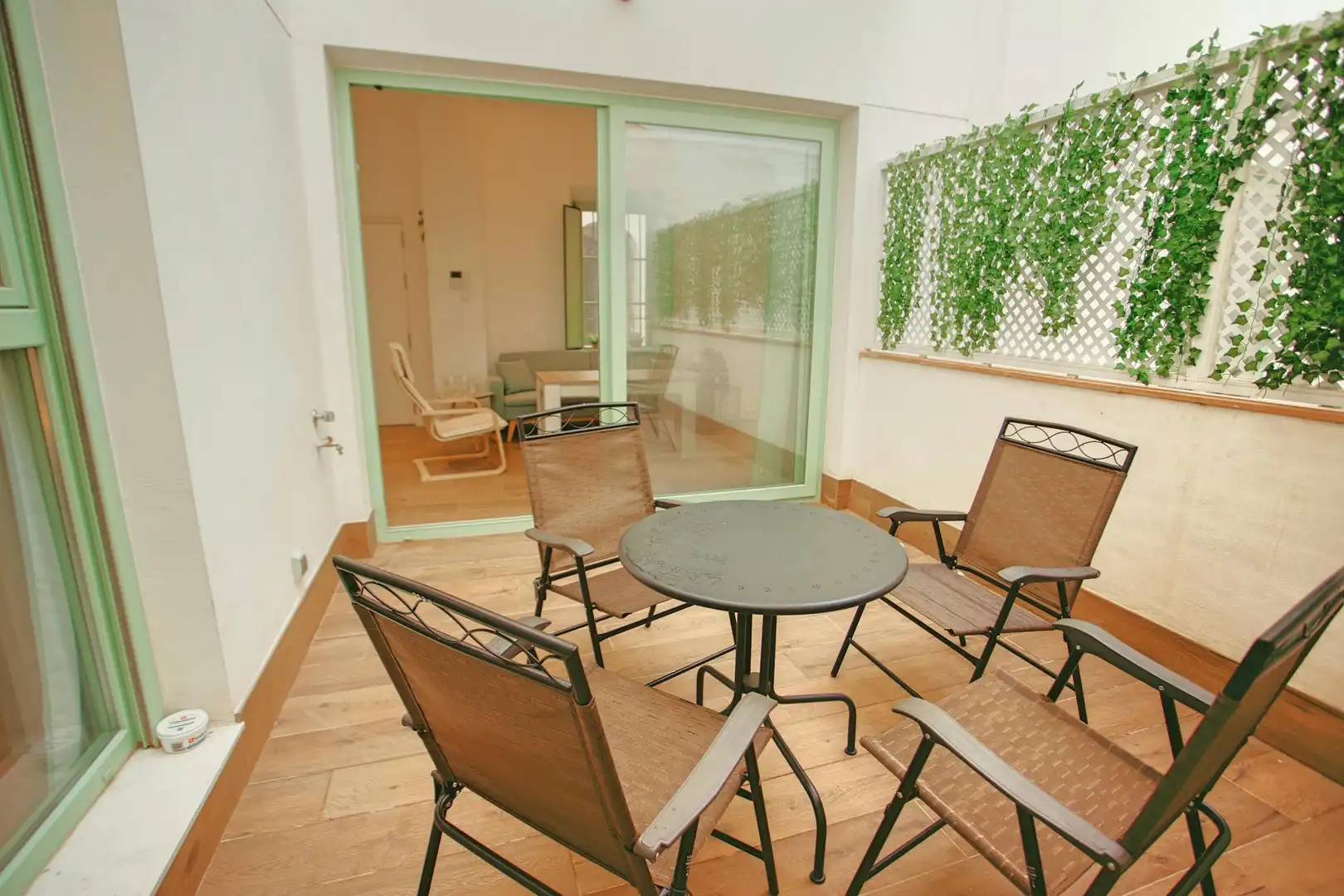 Terrace of Flat for rent in Sevilla  with Air Conditioner, Heating and Private garden
