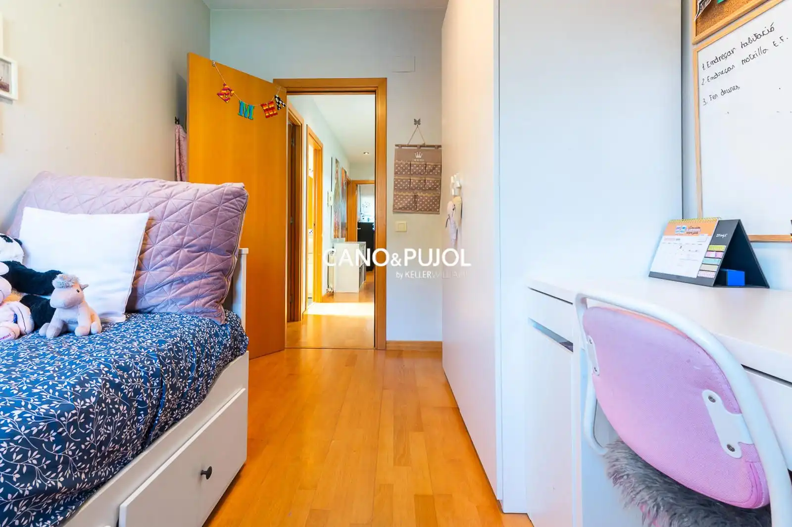 Habitación de Casa o chalet en venta en Terrassa con Aire acondicionado, Calefacción y Terraza