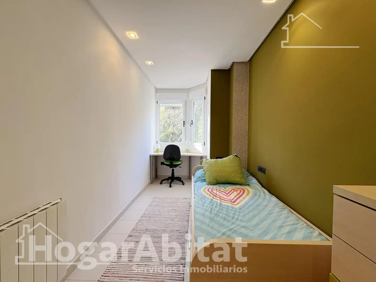 Schlafzimmer von Haus oder Chalet zum Verkauf in Cullera mit Klimaanlage, Terrasse und Abstellraum