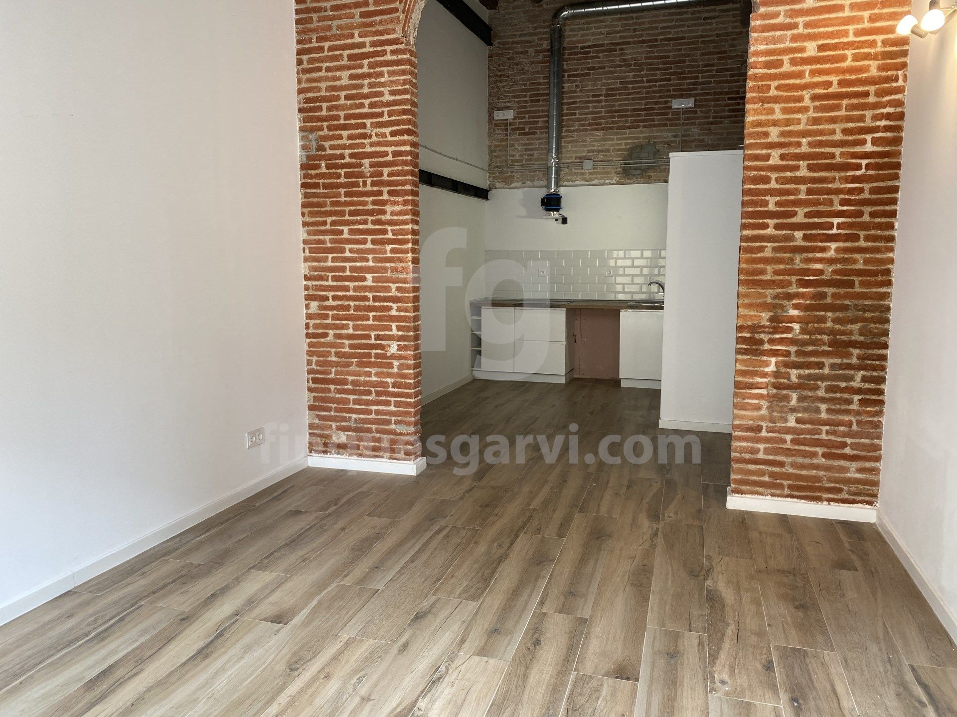 Premises to rent in Pintor Tapiro, La Maternitat i Sant Ramon, Les Corts