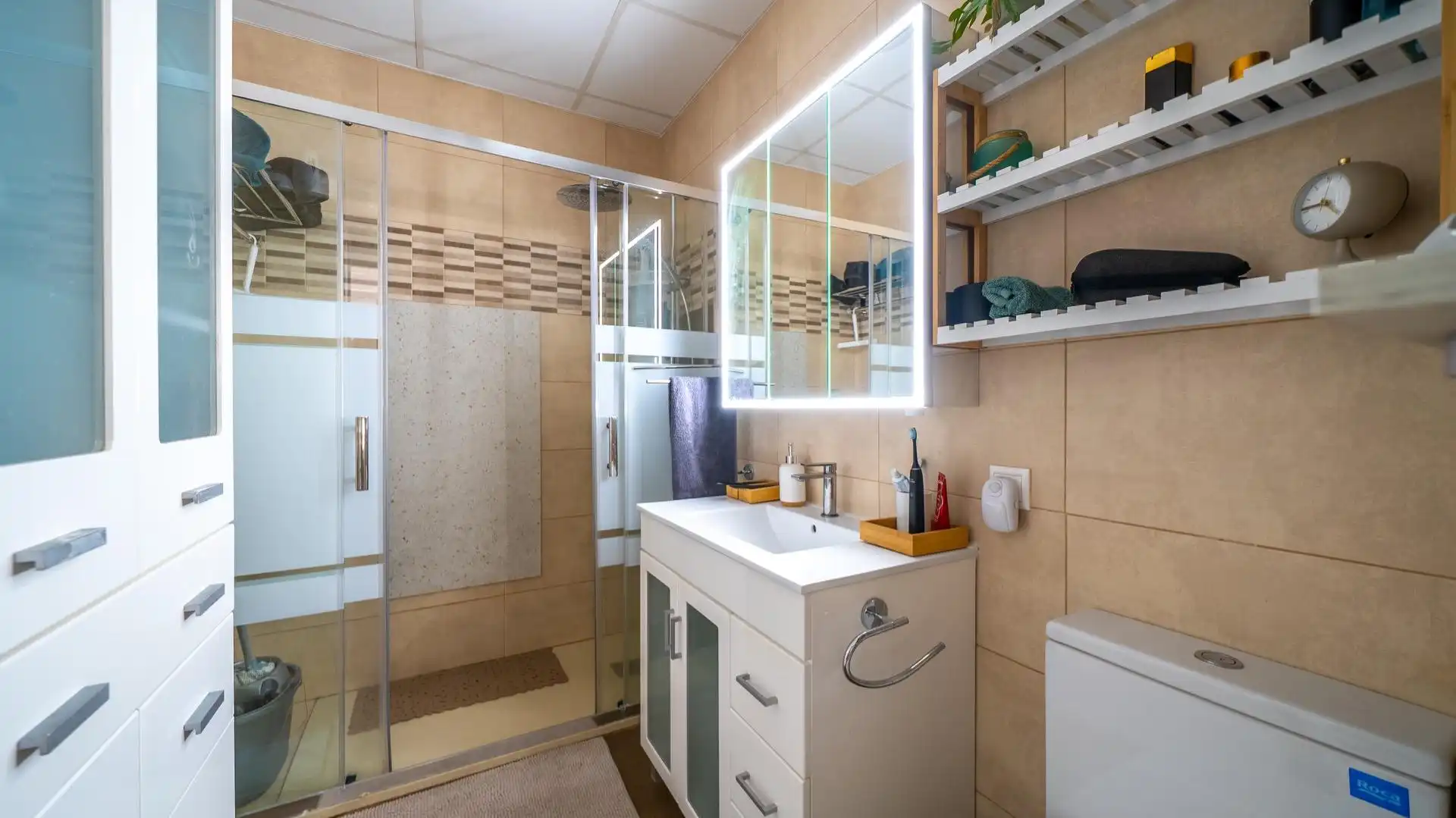 Baño de Apartamento en venta en Alicante / Alacant