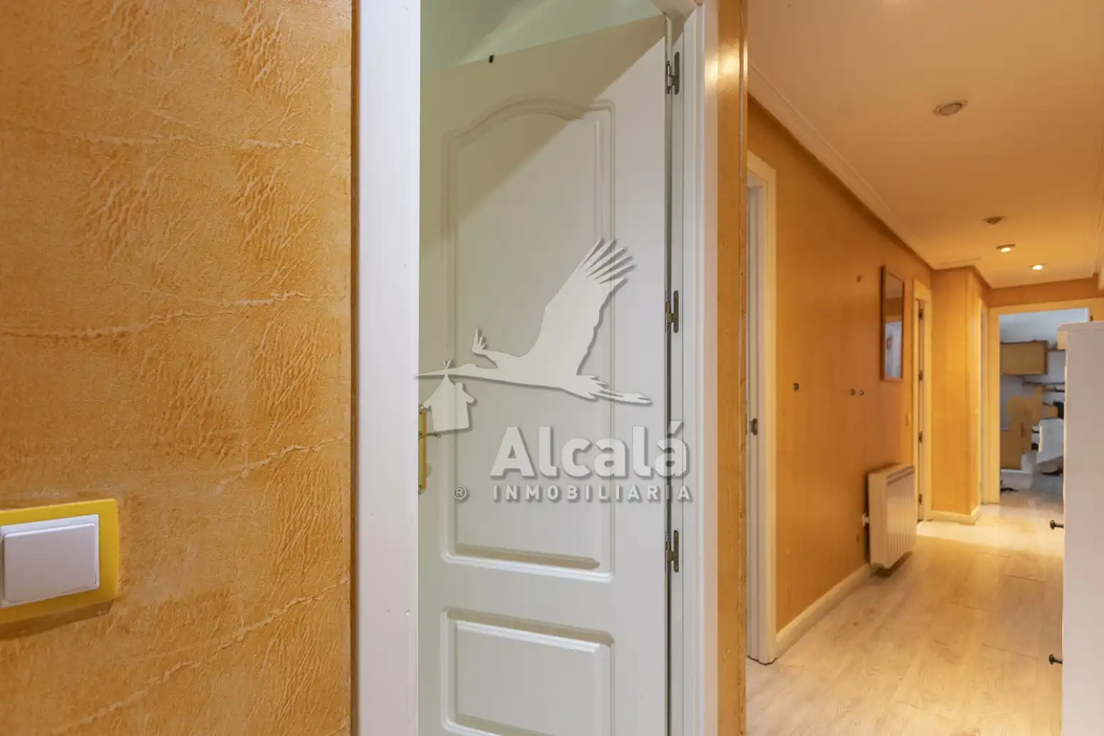 Piso en venta en Madrid con Calefacción y Terraza