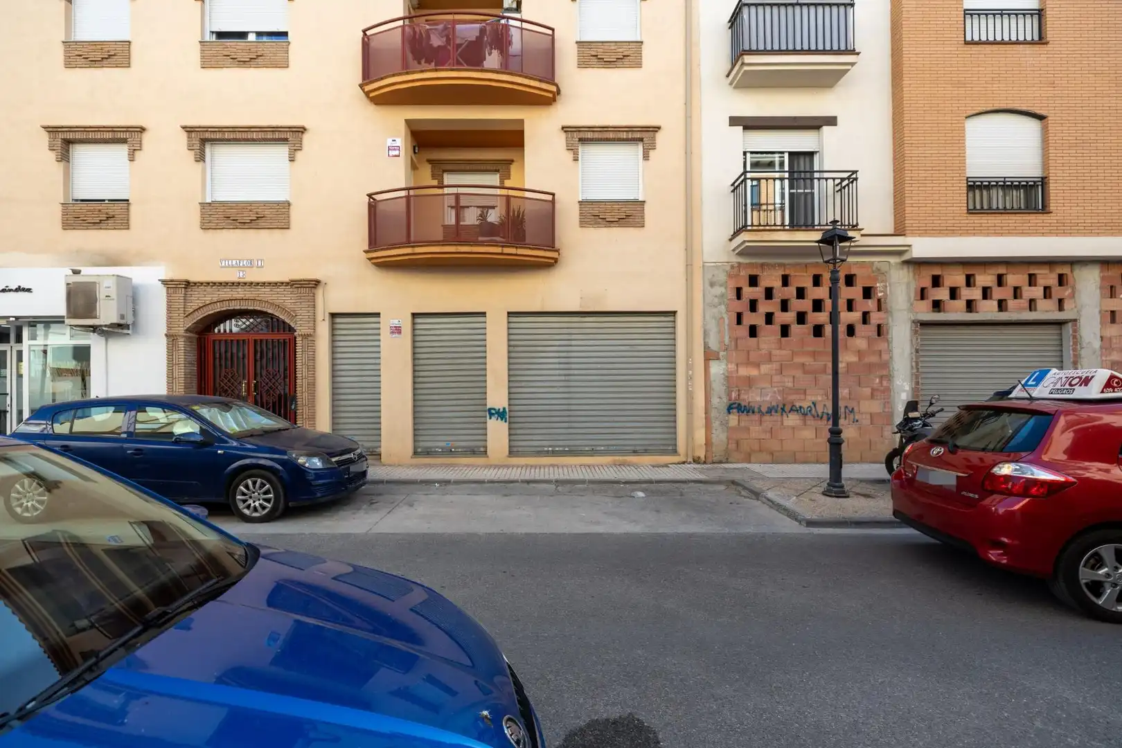 Gewerbefläche zum Verkauf in Peligros, imagen 3