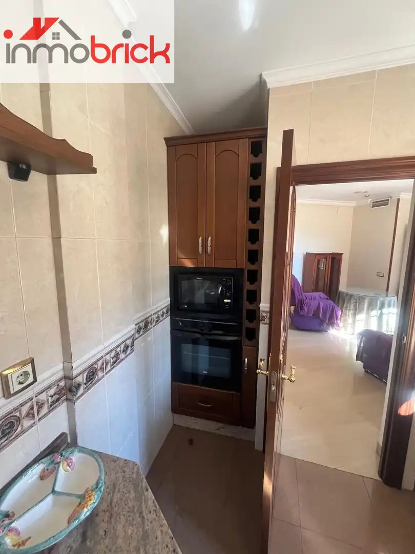 Cocina de Casa o chalet en venta en Lucena con Calefacción, Terraza y Piscina