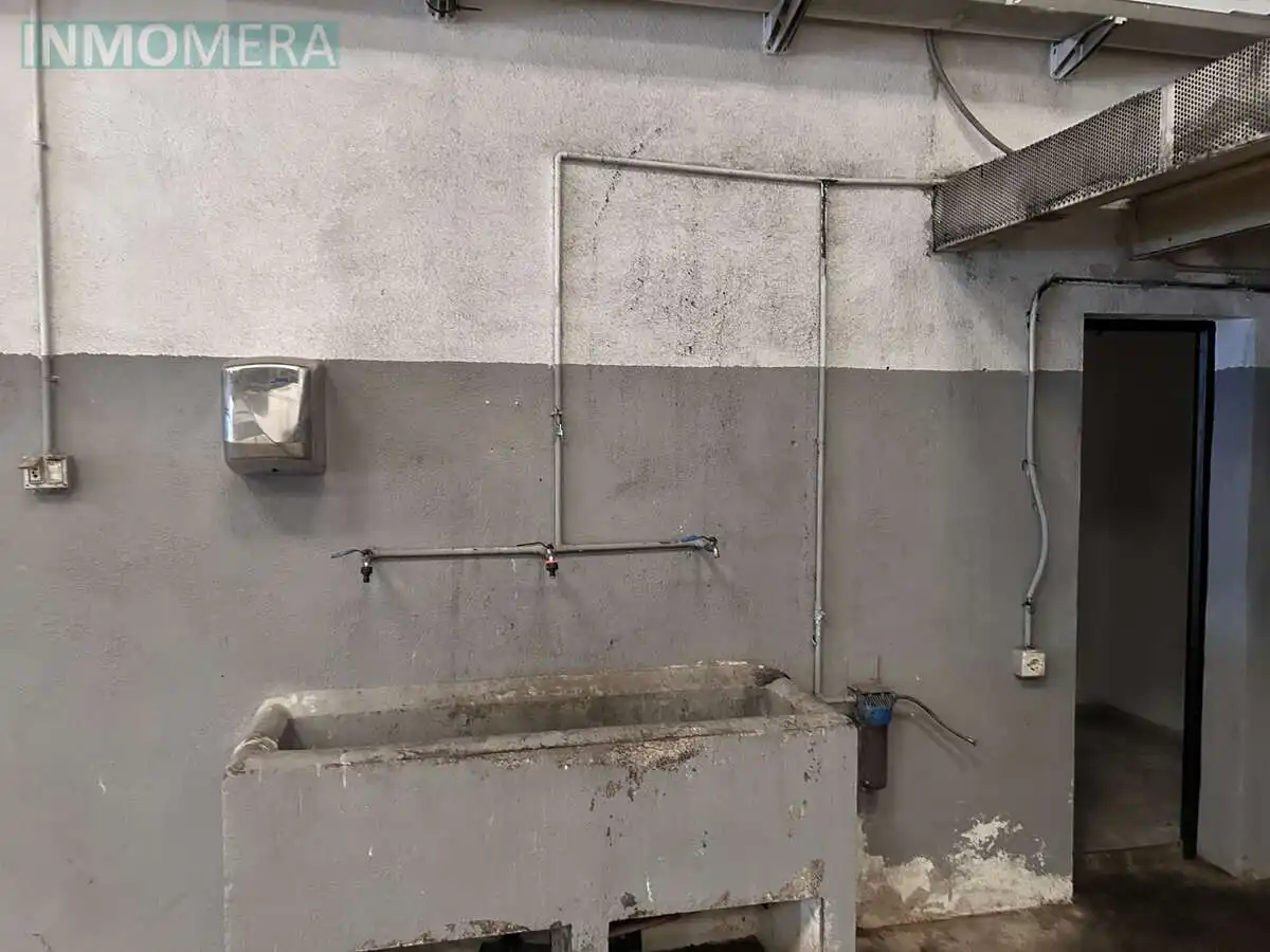 Bany de Nau industrial en venda en Vinaròs