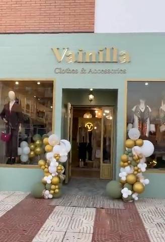 Local comercial en Alquiler en Las Salinas