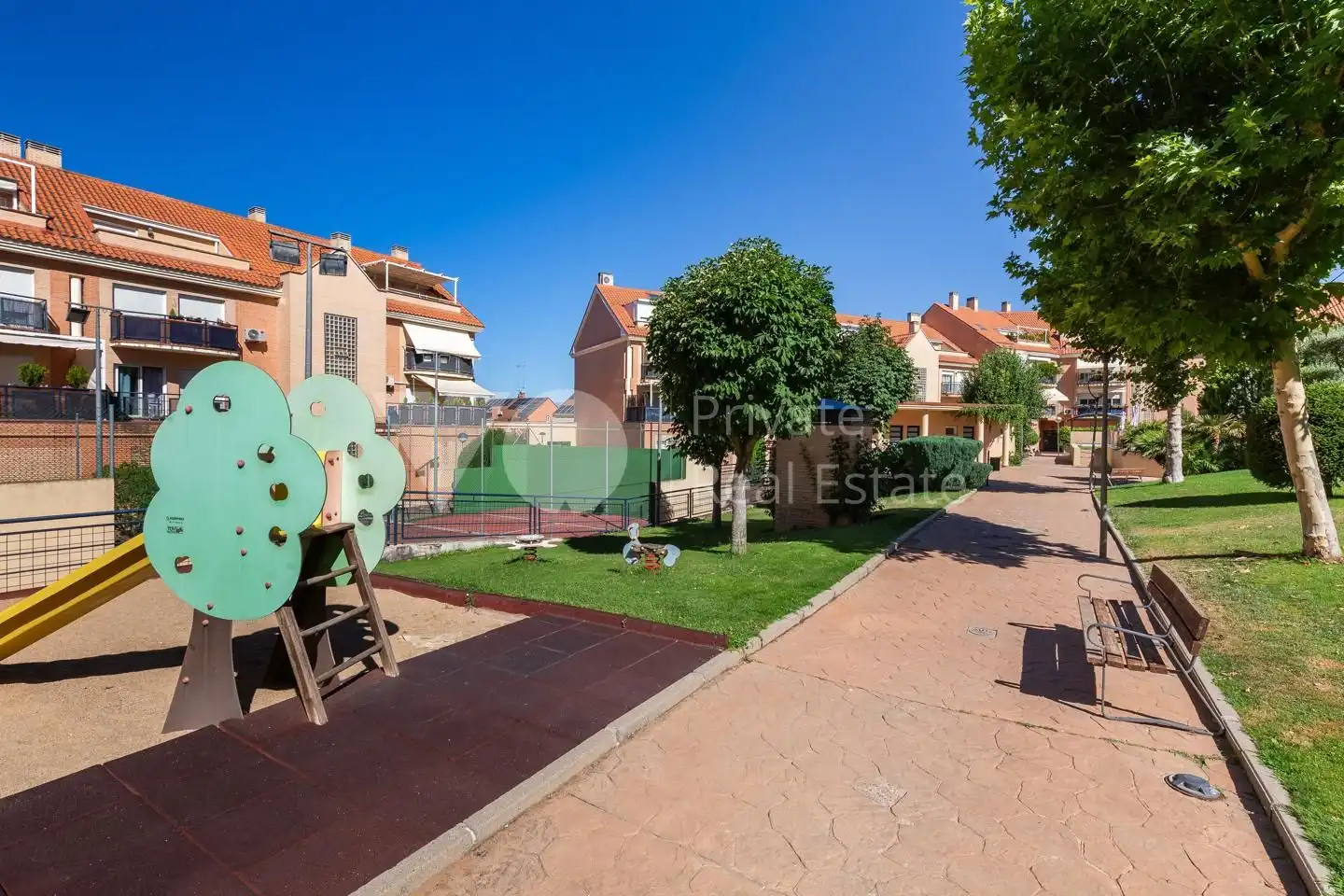 Exterior view of Flat for sale in Villanueva del Pardillo  with Air Conditioner, Heating and Parquet flooring