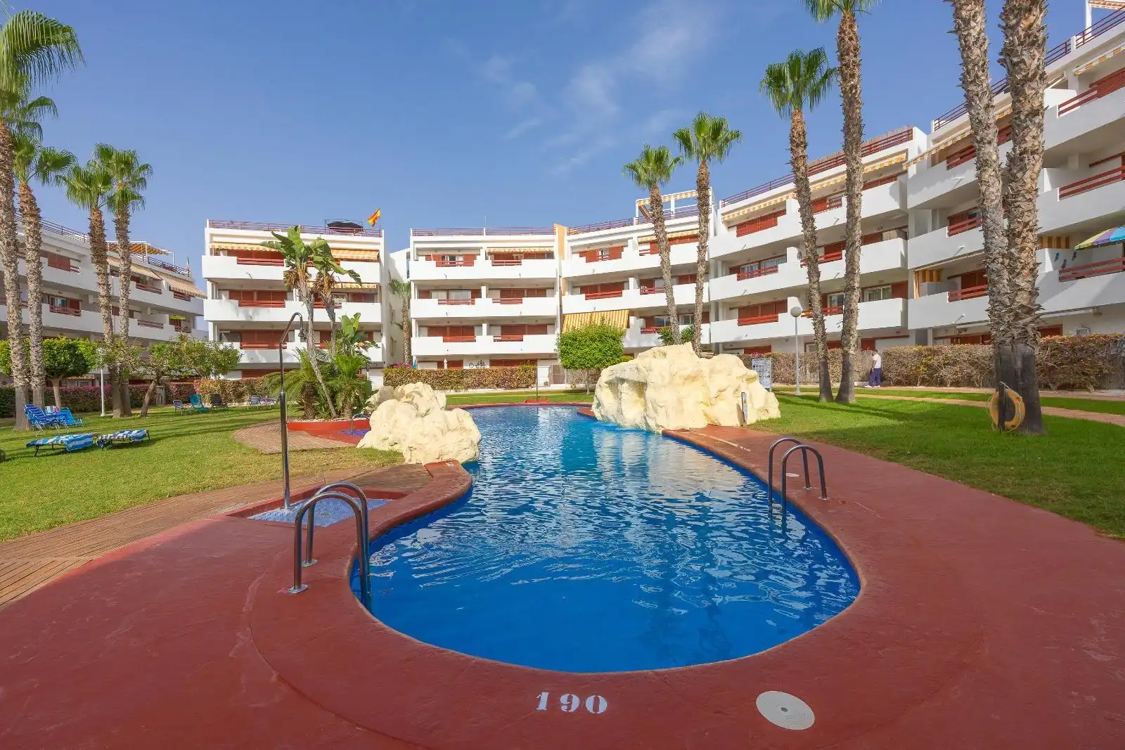 Apartamento con piscina en venta en Orihuela Costa, imagen 49