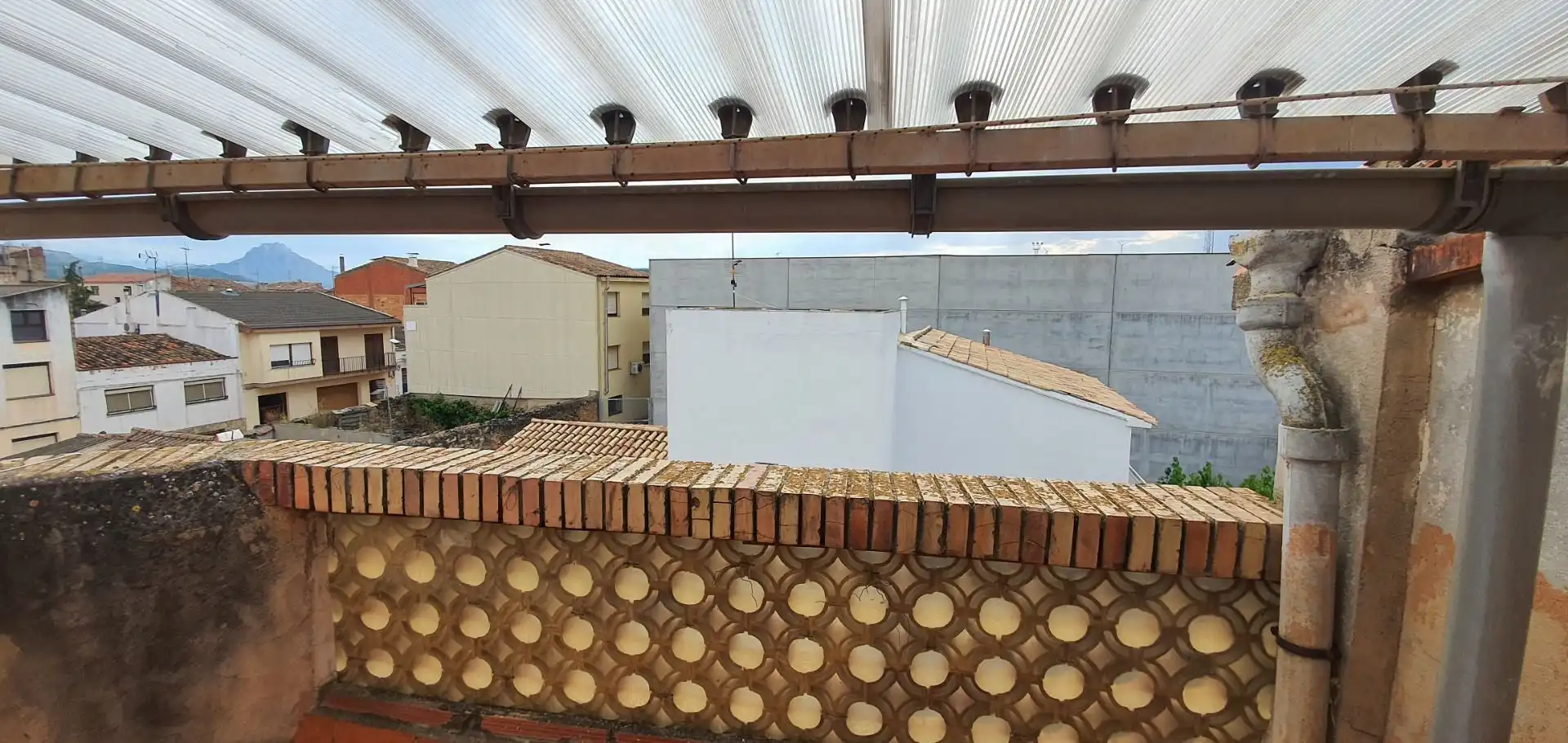 Terrace of Houses for sale in Bot