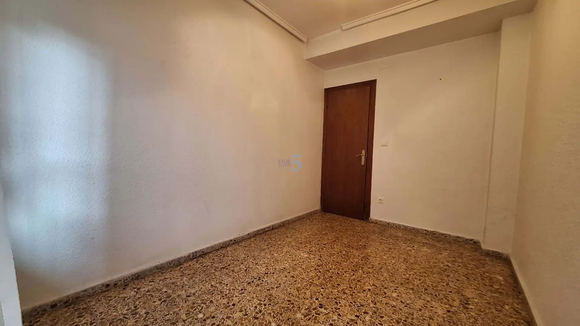 Wohnung zum Verkauf in Dolores mit Abstellraum