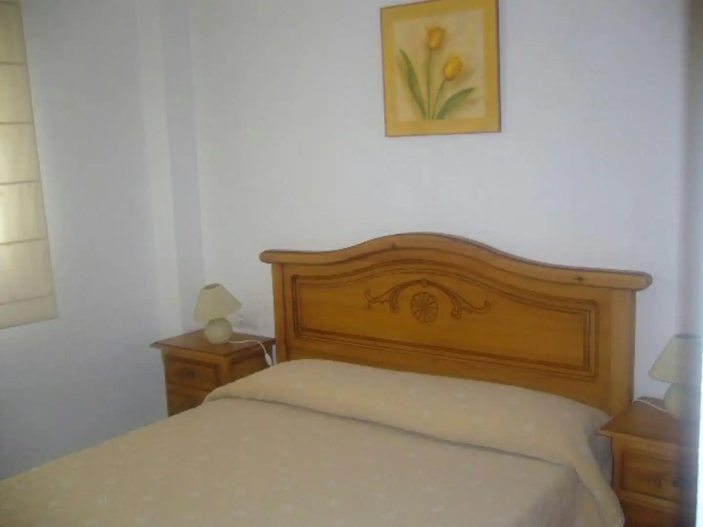 Dormitori de Apartament de lloguer en Dénia amb Aire condicionat, Terrassa i Moblat