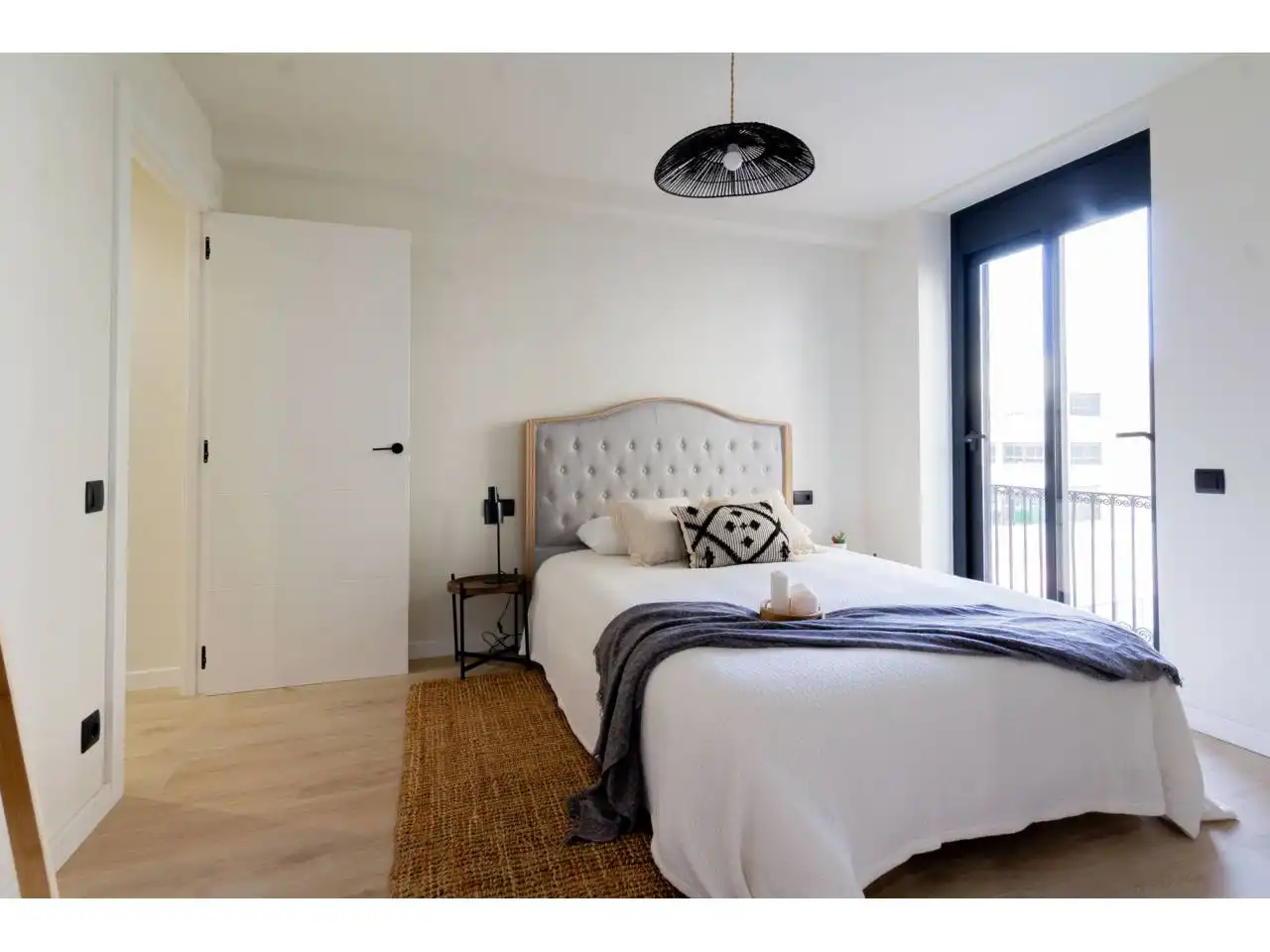 Habitación de Dúplex en venta en Terrassa con Aire acondicionado, Calefacción y Terraza
