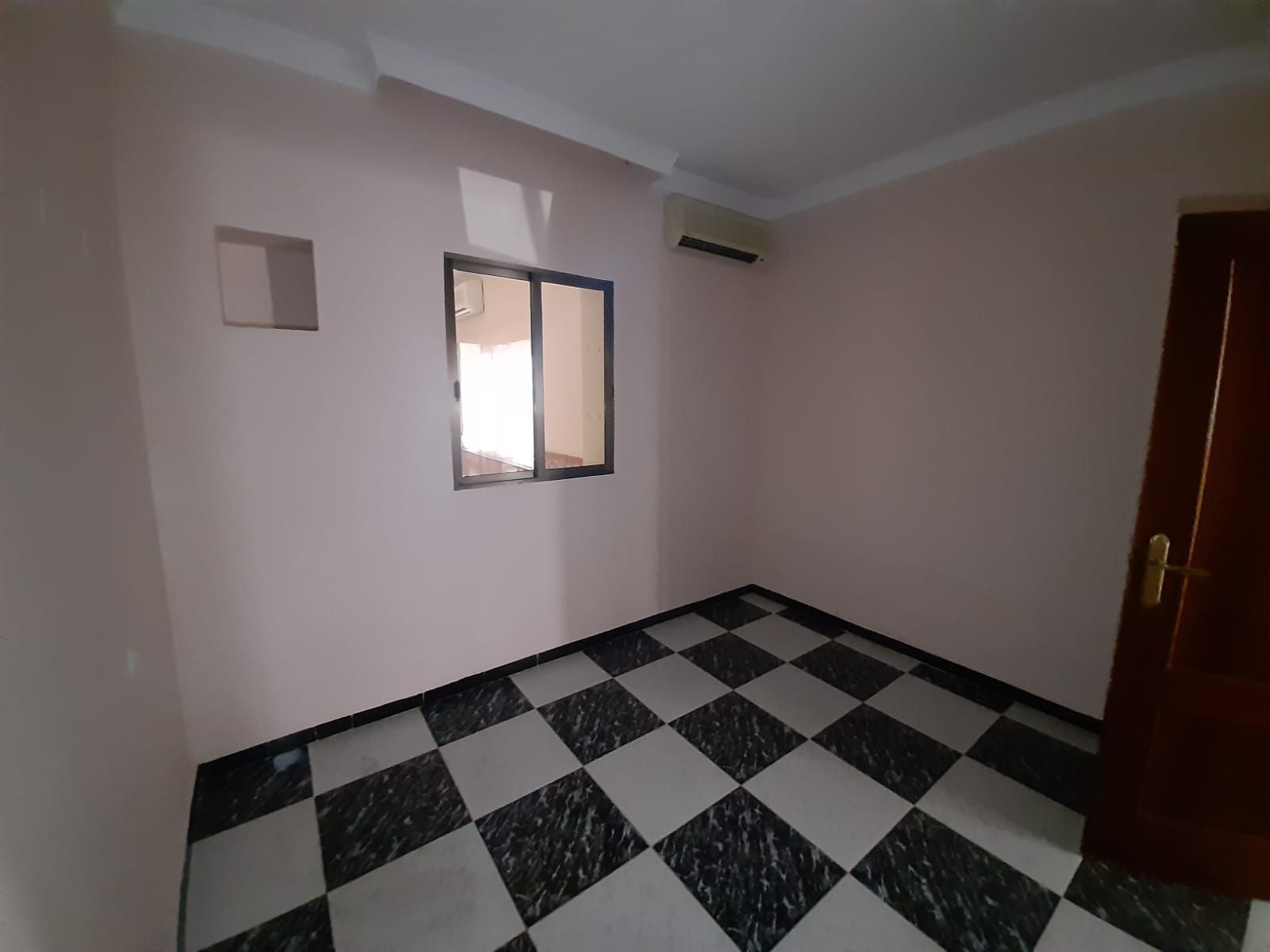 Casa adosada en venda a PIO XII, Centro